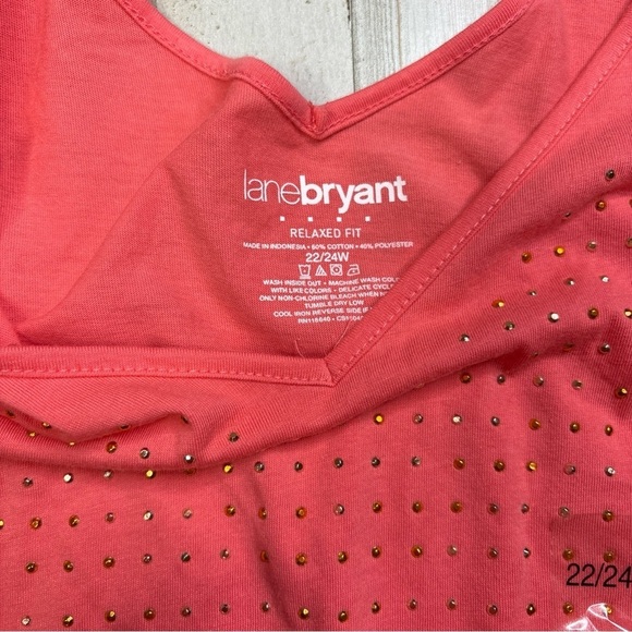 Lane Bryant Relaxed Fit Coral Pink Short Sleeve Beaded Shirt Size 22/24 - Picture 7 of 15